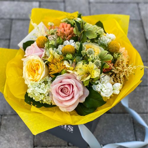 Buchet de flori L'amour d'aujourd'hui